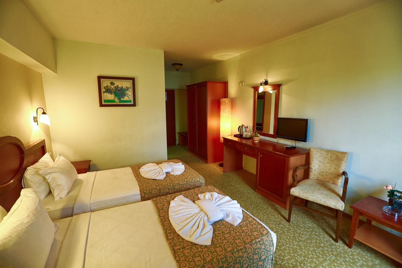 Kayhanbey Hotel Кушадасы Экстерьер фото
