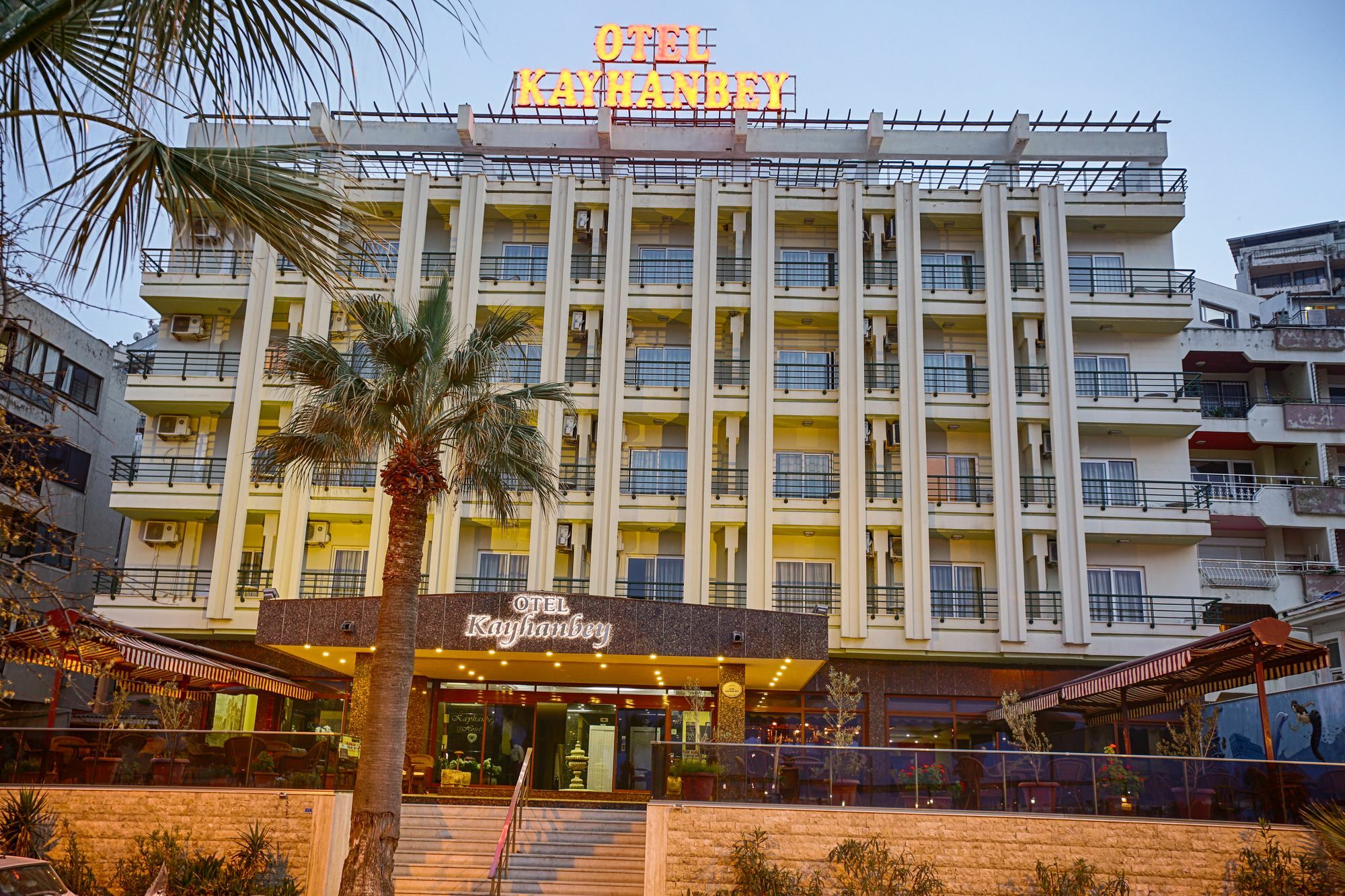 Kayhanbey Hotel Кушадасы Экстерьер фото