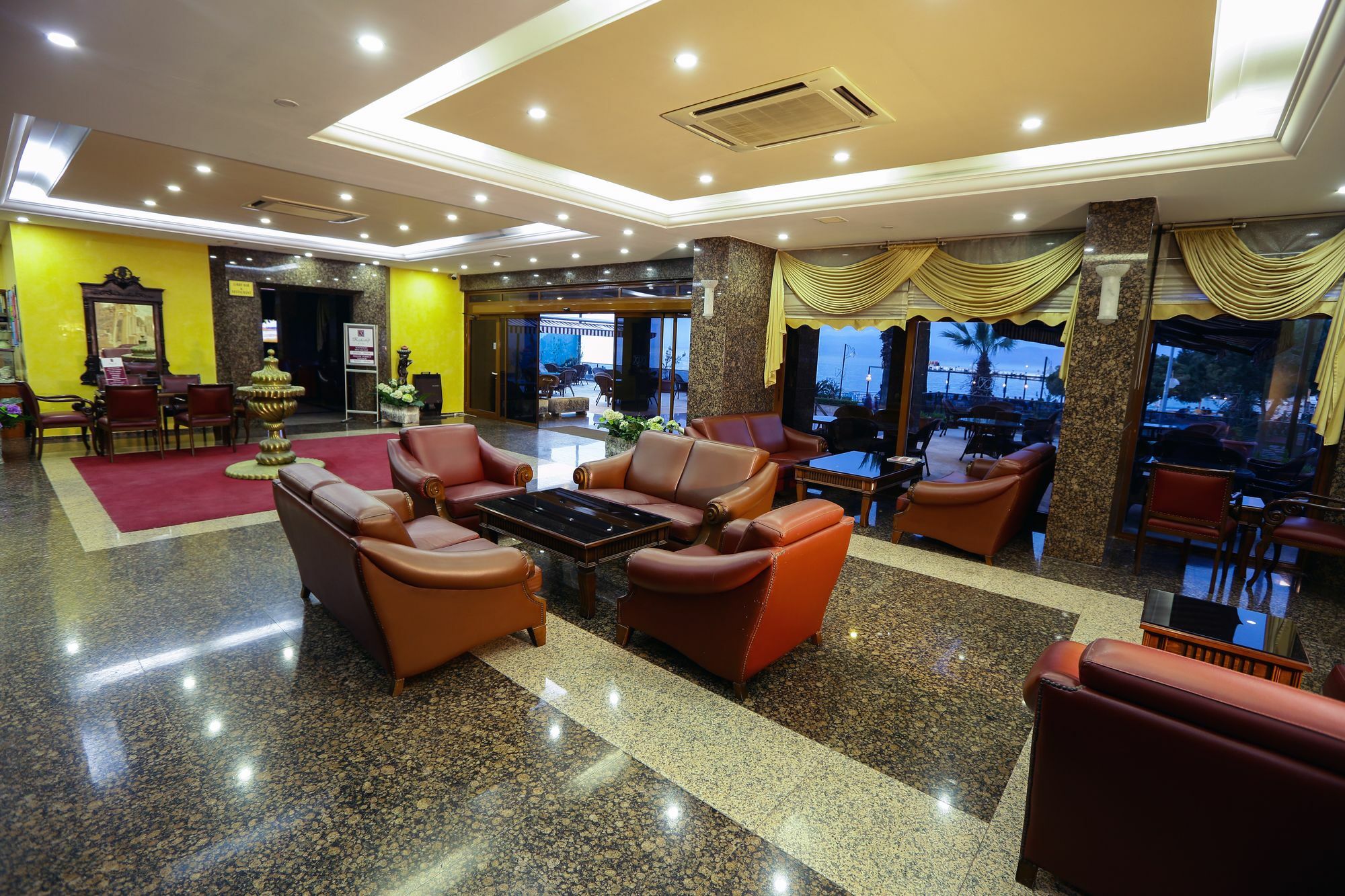 Kayhanbey Hotel Кушадасы Экстерьер фото